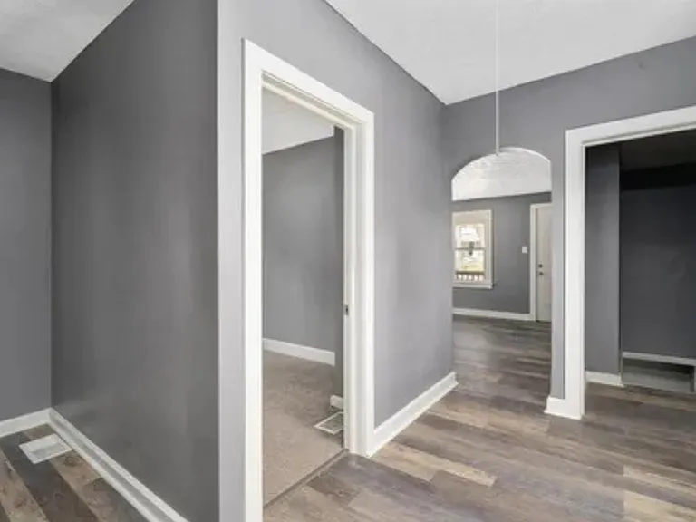 1415 Manchester Ave — Photo 10