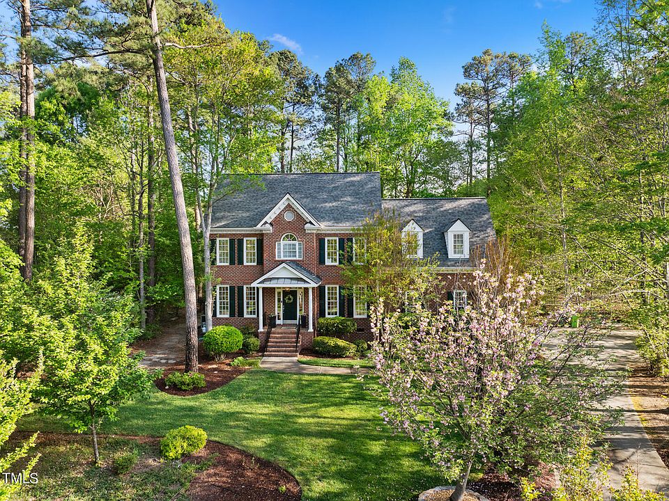 1st image of 8213 Sandybrook Ln