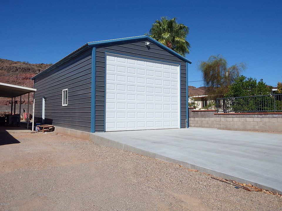 2nd image of 31817 Riverview Dr