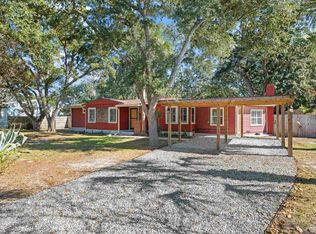 10 San Carlos Ave, Gulf Breeze, FL 32561