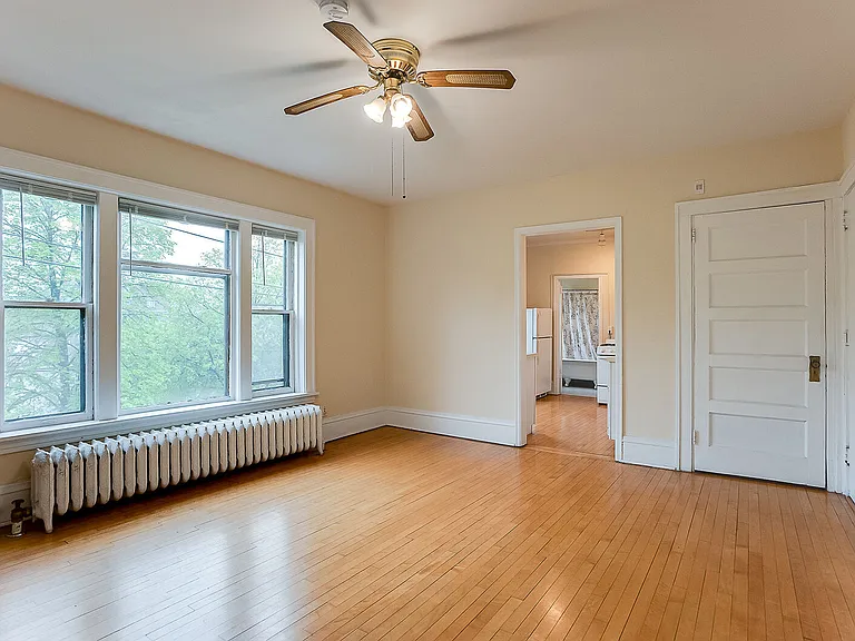 2124 Garfield Ave — Photo 15