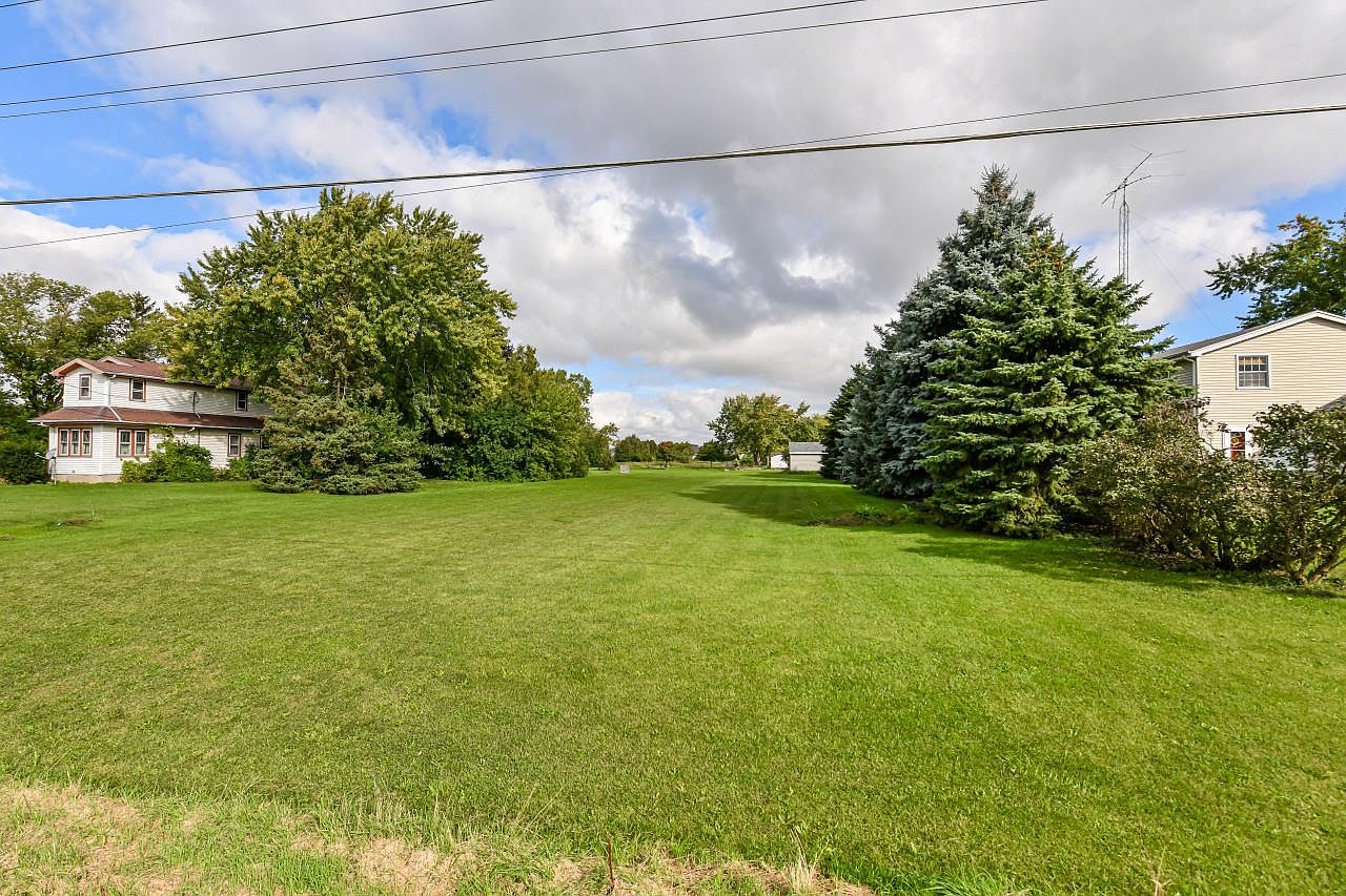 9918 DUNKELOW ROAD, Franksville, WI 53126 MLS 1852334 Zillow