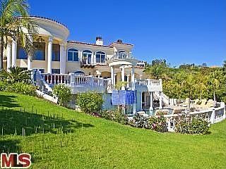 3rd image of 6288 Porterdale Dr