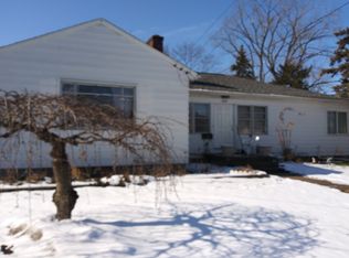 1643 Burlingame Ave SW, Wyoming, MI 49519