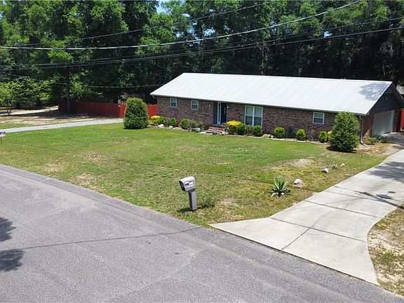 3rd image of 3750 Ching Dairy Loop Rd E