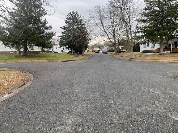 4th image of 400 Durso Dr