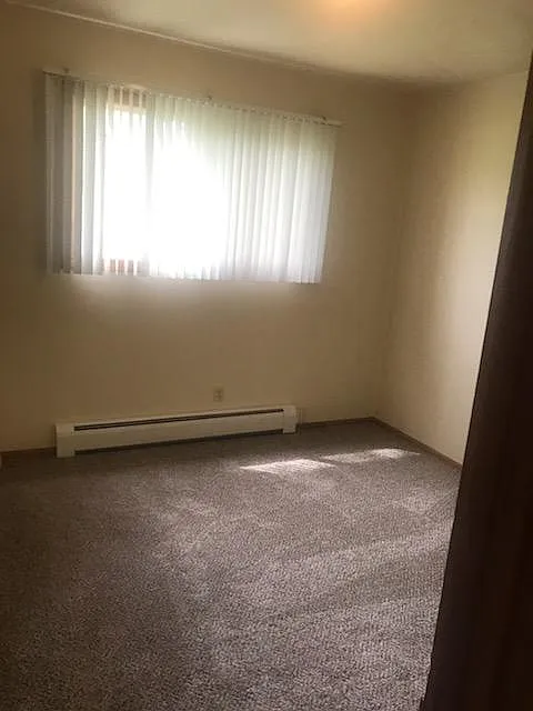 2 bed, $995 — Photo 3