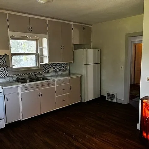 622 W Dale Ave #G22 — Photo 5