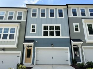 2907 Dallas Valley Ln, Apex, NC 27502