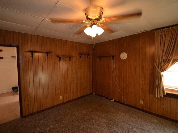 4th image of 210 N Water St
