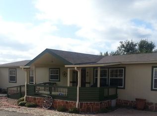 145 Yaupon Dr, Kerrville, TX 78028
