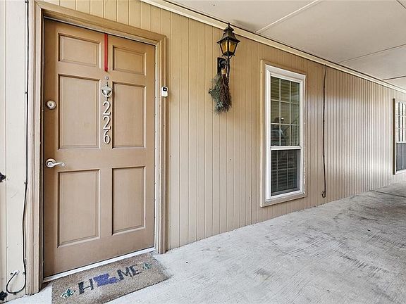 2nd image of 3320 N Arnoult Rd APT 226
