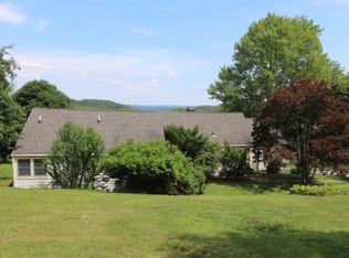 55 Bedell Rd, Katonah, NY 10536