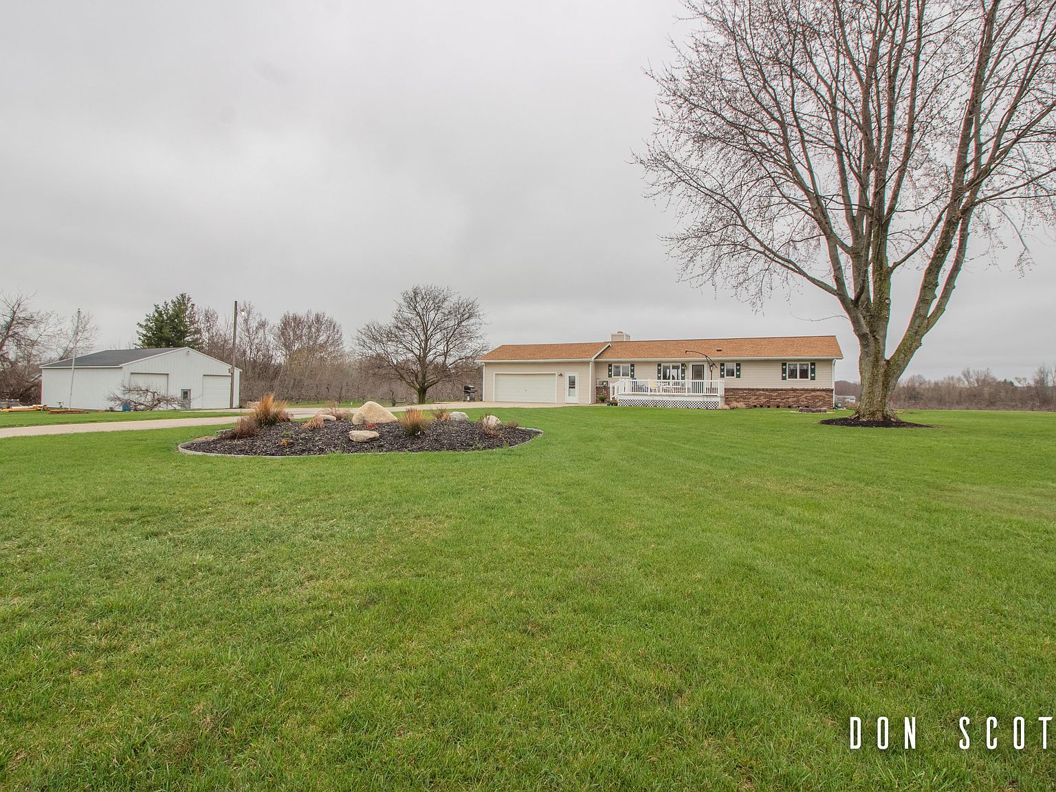 17696 Hall Rd, Casnovia, MI 49318 Zillow