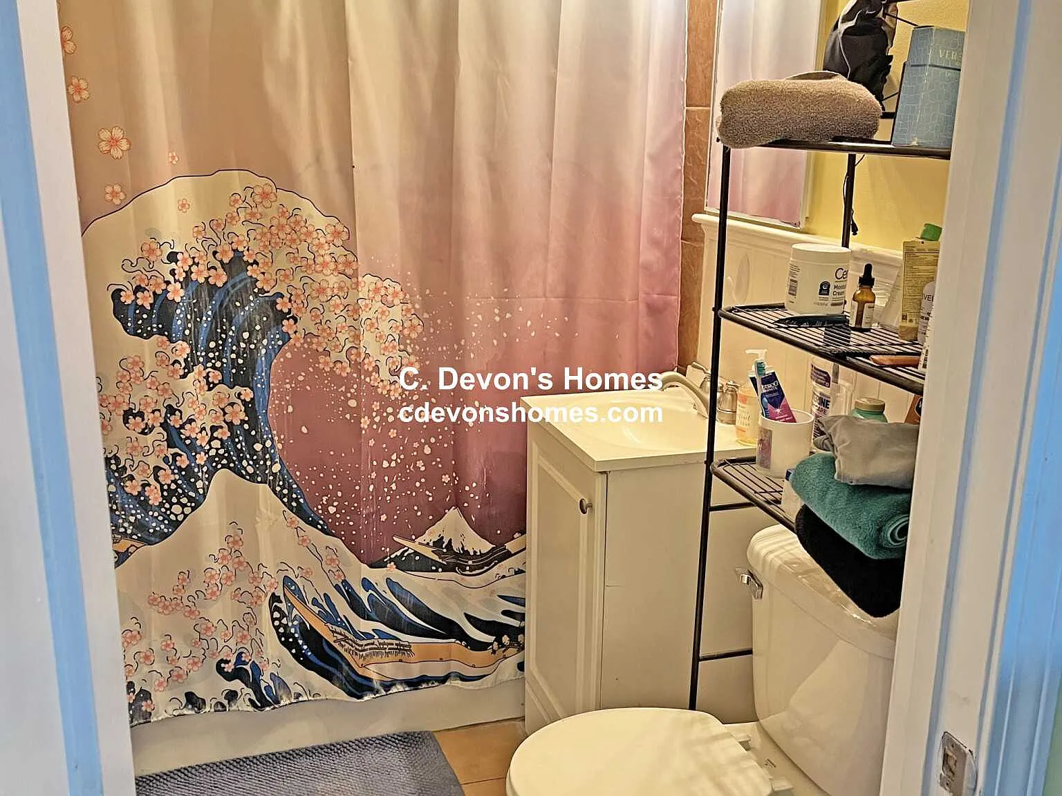 3 bed, 1.5 bath, $3,700 — Photo 3