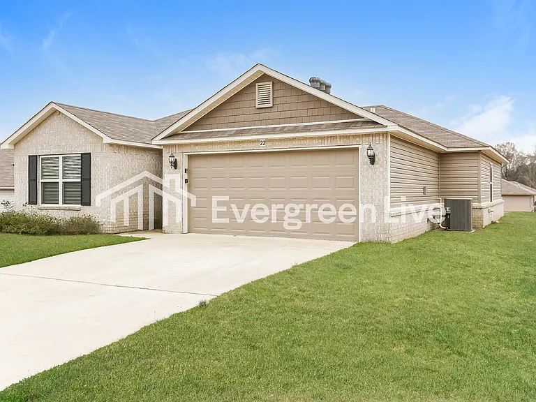 22 Erwin Dr — Photo 2