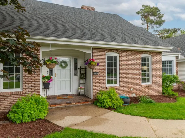 3780 Dominic DRIVE, Brookfield, WI 53045