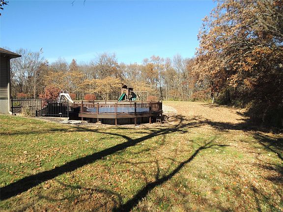 2nd image of 1151 Campground Trl