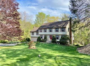 177 Hollister Dr, Avon, CT 06001