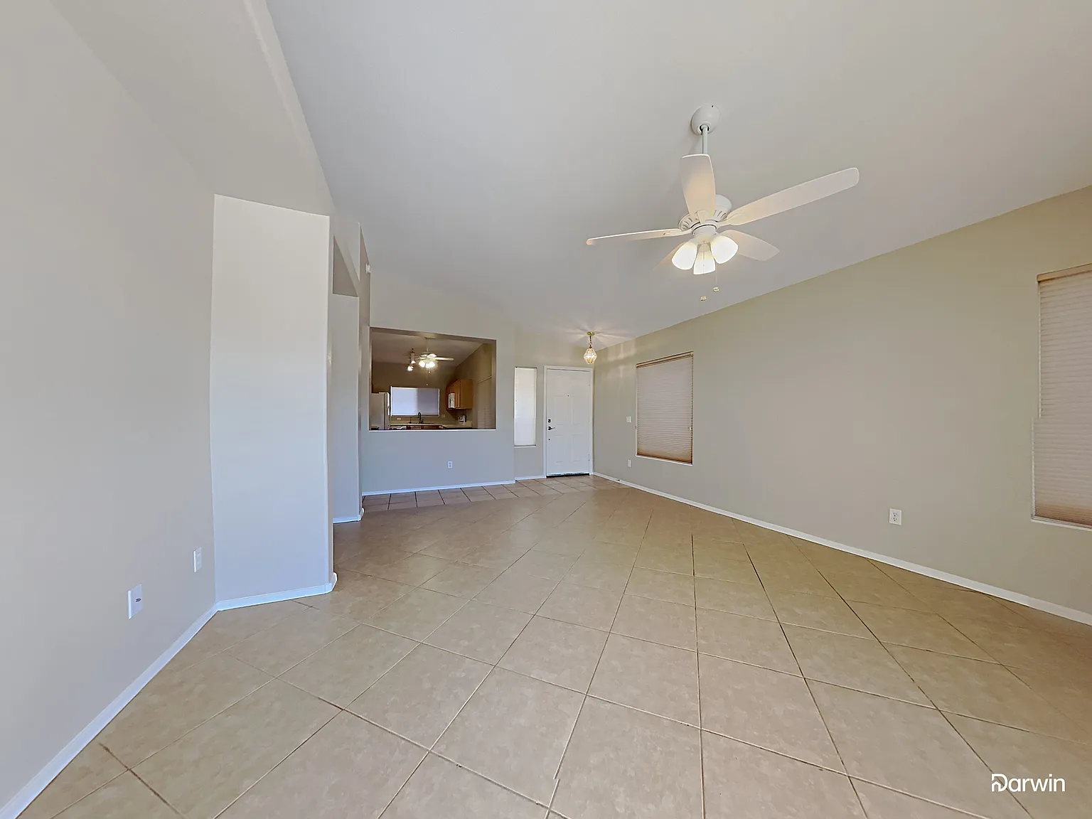 3 bed, 2.0 bath, 1358 sqft, $2,305 — Photo 4