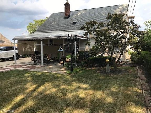 5th image of 5228 E 115th St