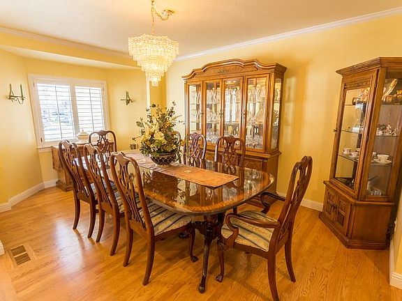 5th image of 2647 La Mirada Dr