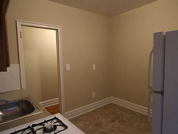 5th image of 3070 48th St APT 1A