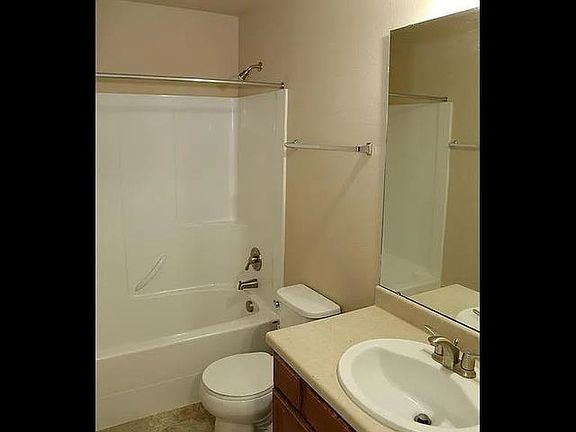 5th image of 5119 E Buckeye Ave