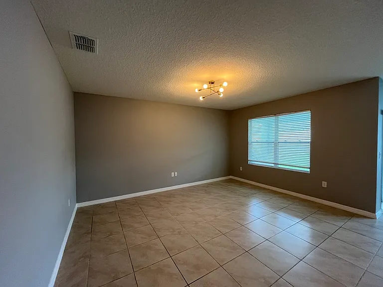 5106 Fiddlewood Way — Photo 10