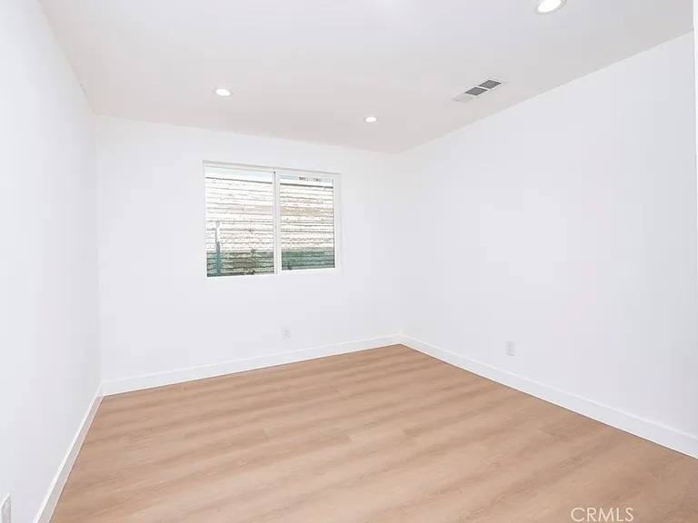 5741 S Saint Andrews Pl #1/2 — Photo 23