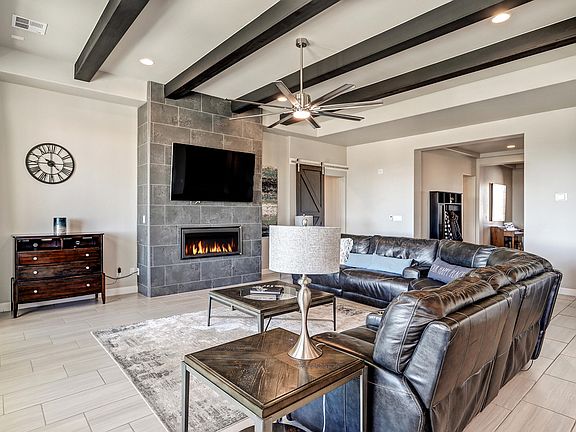 4th image of 3032 Vatapa Rd NE