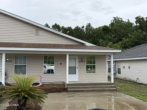 2607 Lagoon Knl Photo 1