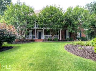 375 Fairleaf Ct, Alpharetta, GA 30022