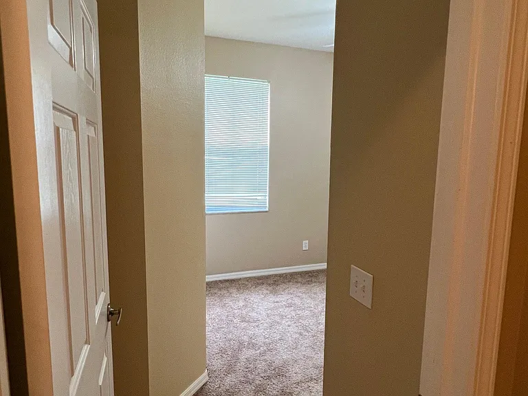 2632 Maylin Dr — Photo 15