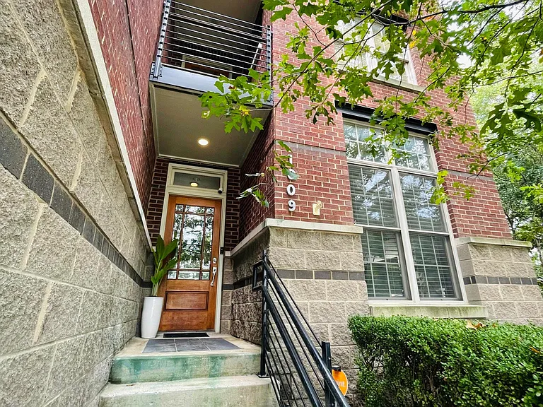 1009 Rosa L Parks Blvd #1009 — Photo 25