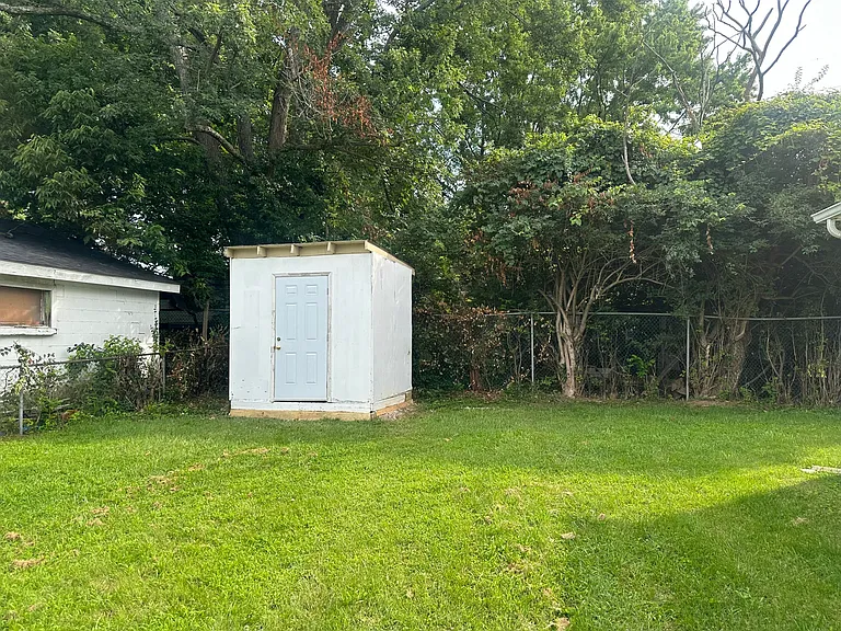 95 Glass Ave — Photo 20
