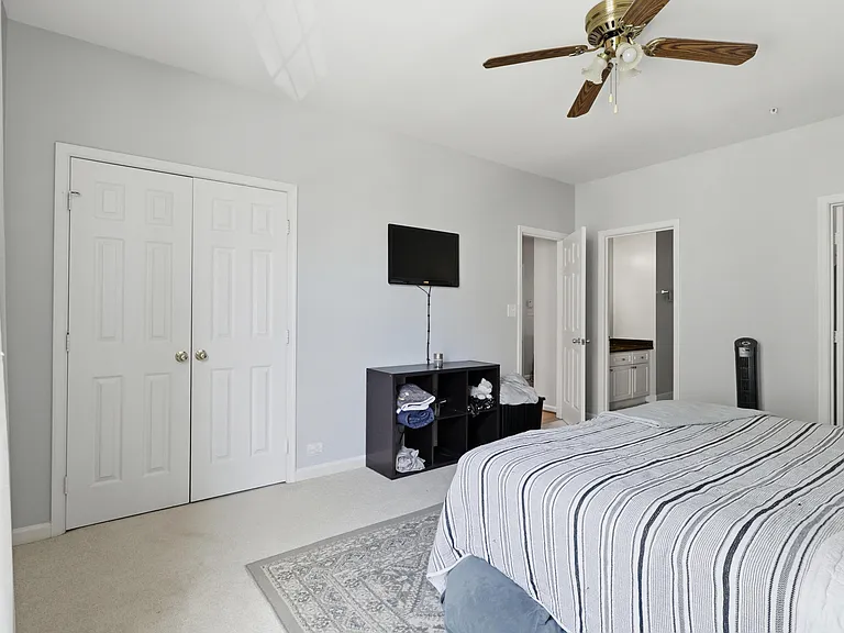2101 Highcourt Ln #303 — Photo 10