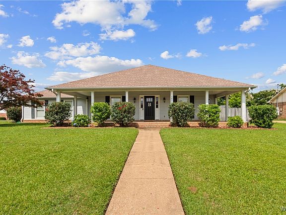 2nd image of 3830 Indian Bend Cir