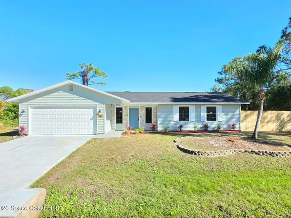 839 Carnation Ave SE, Palm Bay, FL 32909