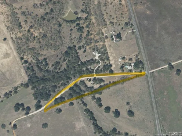 148 E W Cullen LOT 148 E, Leesville, TX 78122