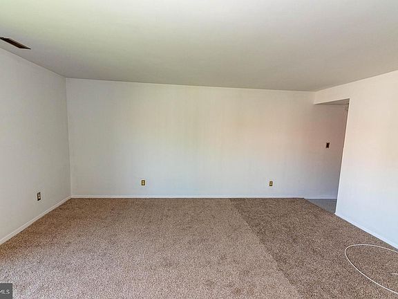 2nd image of 453 Moores Mill Rd APT 3