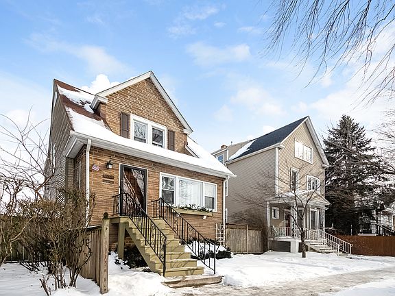 2nd image of 4149 N Saint Louis Ave