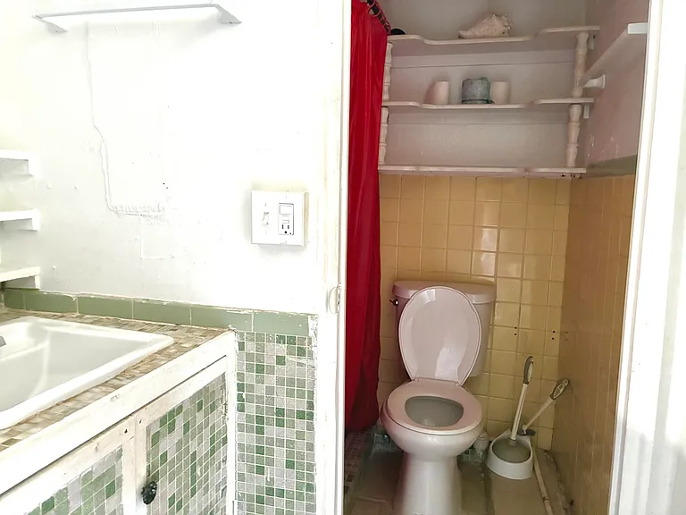 7AB-4 Queen St #CH — Photo 10