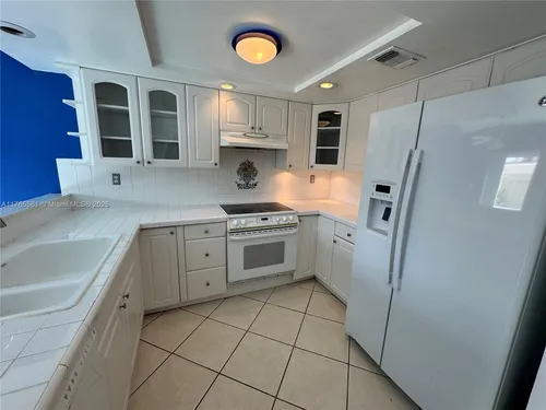 5555 N Ocean Blvd Photo 1