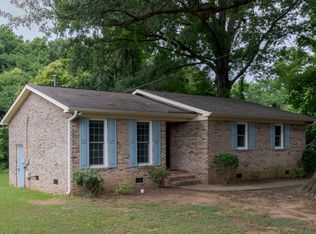 2305 Newland Rd, Charlotte, NC 28216