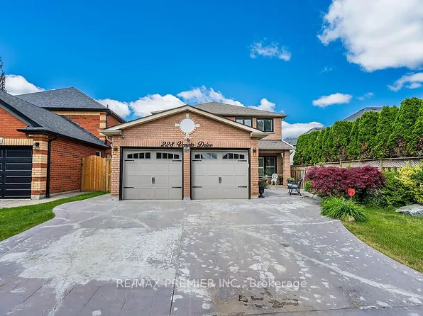 228 Veneto Dr, Vaughan, ON L4L 8X7