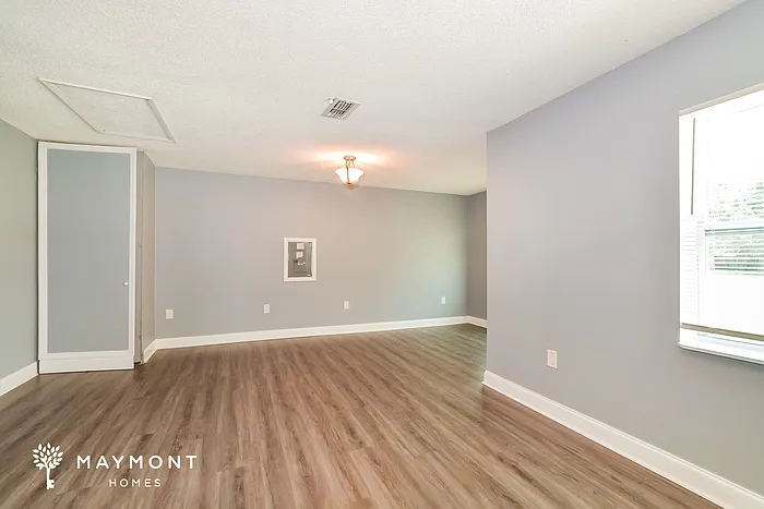 959 Sunrise Ct — Photo 7