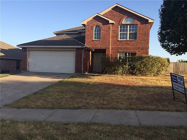 1st image of 1006 Cove Hollow Dr