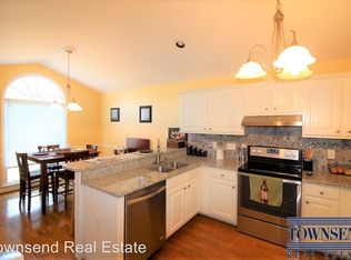6201 Falkland Ct, Fayetteville, NC 28311