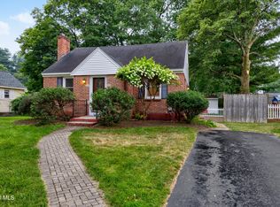113 Marjorie Dr, Albany, NY 12203